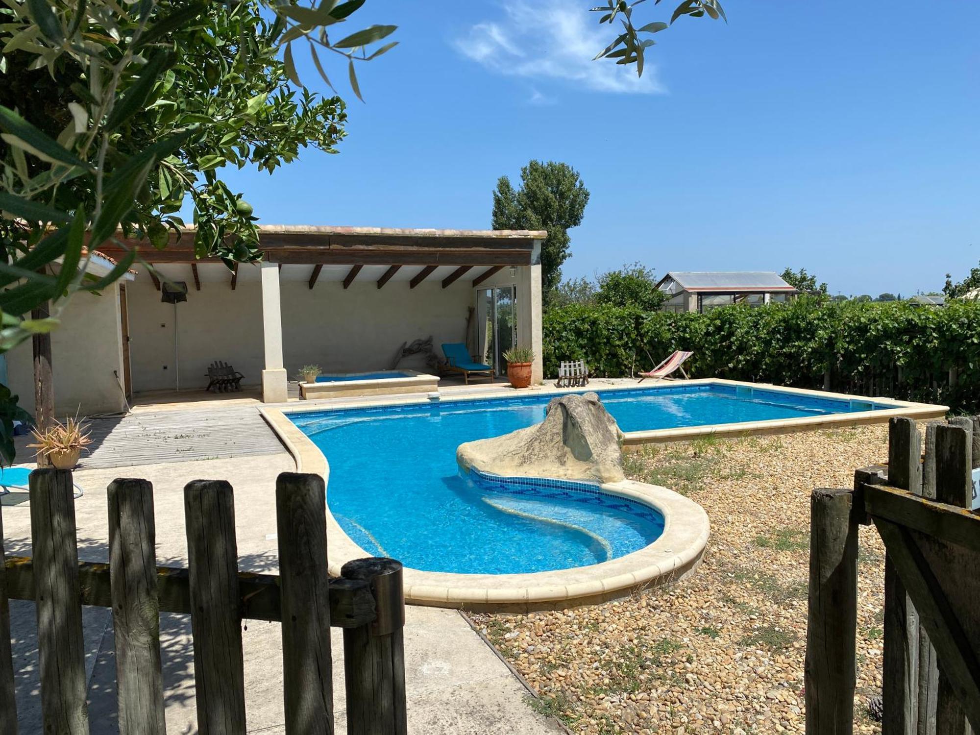Les Pierrades En Camargue Villa Vauvert Exterior foto